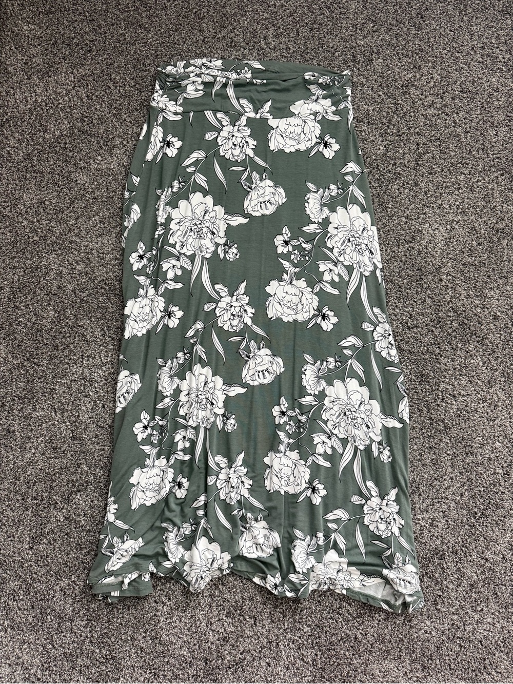 Market & Spruce Olive Green Floral Maxi Skirt